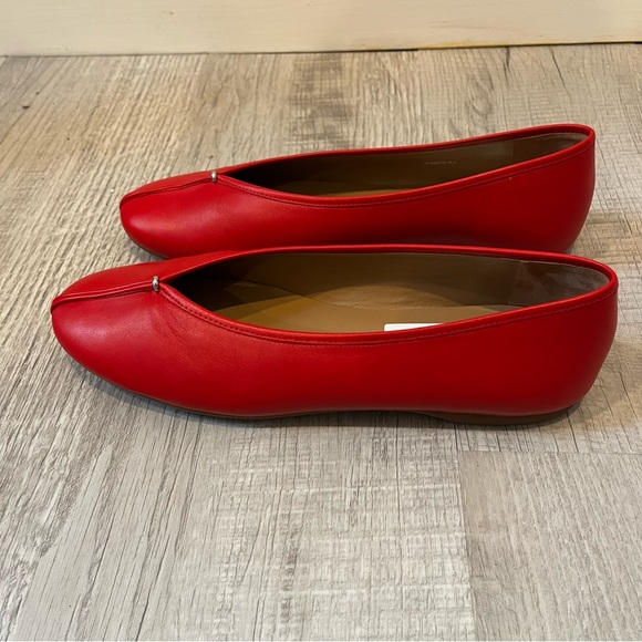 NWT Vince Ori Ballet Flat in Crimson - Picture 12 of 13